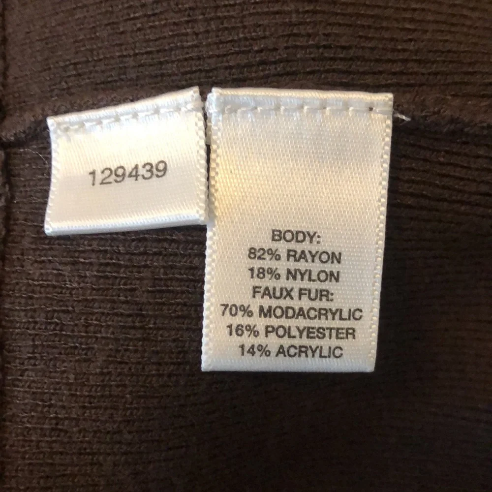 Ann Taylor LOFT Cardigan w/ Faux Fur Collar & stone embellished buttons - Picture 4 of 7